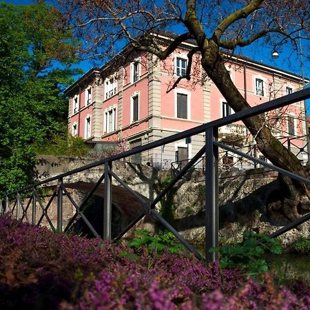 Trilocale In Villa Signorile Milano Dış mekan fotoğraf